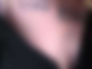 ZaraReign's Live Sex Cam Show