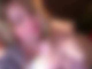 Live cam show with ZaraReign - Bdsm Young Adult on Free Soda