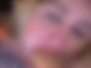 ZaraReign's Live Sex Cam Show