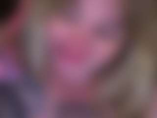 ZaraReign's Live Sex Cam Show
