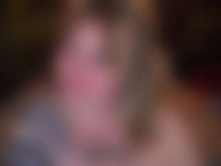 Live cam show with ZaraReign - Dildo on Cam Slut