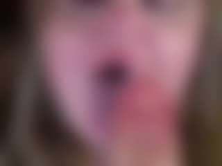 ZaraReign's Live Sex Cam Show