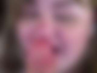 ZaraReign's Live Sex Cam Show