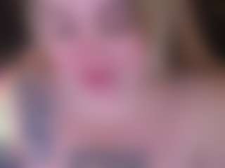 ZaraReign's Live Sex Cam Show