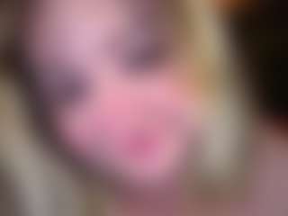 Live cam show with ZaraReign - Green Eyes on Camsoda Late Night
