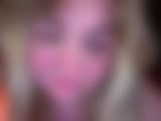 Live cam show with ZaraReign - Bdsm on SquirtSoMuch