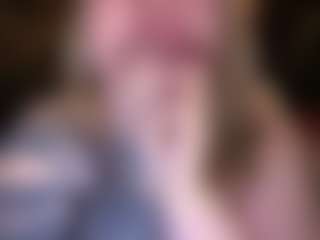 ZaraReign's Live Sex Cam Show