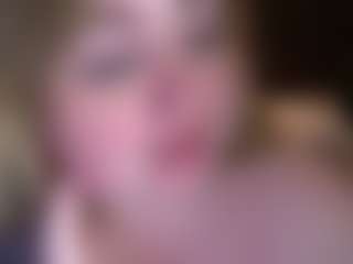 Live cam show with ZaraReign - Bdsm on Mixed Magazine Live