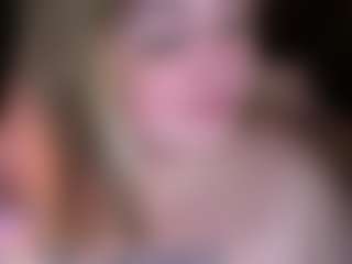 ZaraReign's Live Sex Cam Show