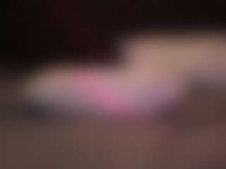 ZaraReign's Live Sex Cam Show