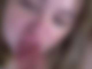 Live cam show with ZaraReign - Bdsm Young Adult on live.xheat.ai
