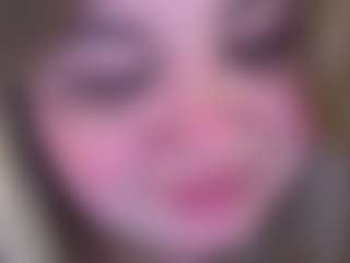 ZaraReign's Live Sex Cam Show