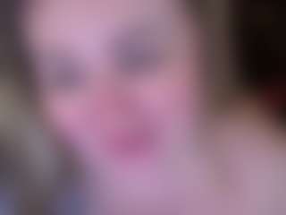 ZaraReign's Live Sex Cam Show