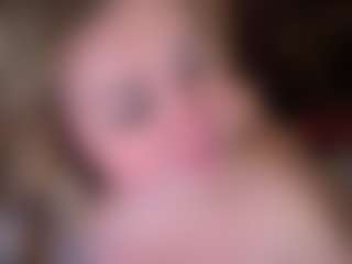 ZaraReign's Live Sex Cam Show