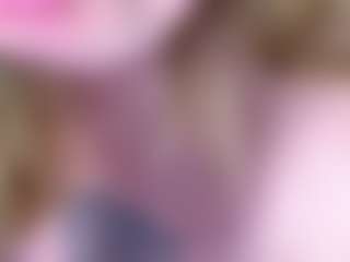 ZaraReign's Live Sex Cam Show