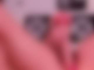 Live cam show with LunaMystyque - Small Tits on crypto-cams