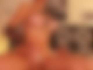 Live cam show with LunaMystyque - BBW on PervPlay.com