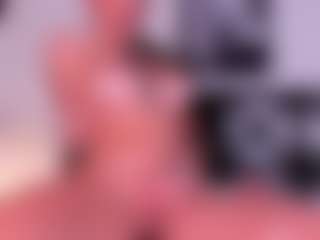 Live cam show with LunaMystyque - Cum on friskycurves.com