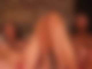 Live cam show with LunaMystyque - Athletic on Dolls Live