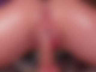 Live cam show with LunaMystyque - Gray Eyes on Milfs Live