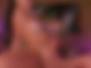 Live cam show with LunaMystyque - Inked on CamClone