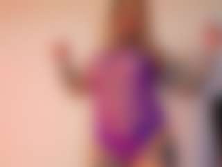 ValerieInk's Live Sex Cam Show
