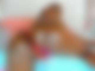 Live cam show with AlmaSaennz - Mature on Soda Cam