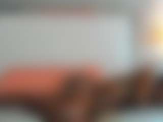 AlmaSaennz's Live Sex Cam Show