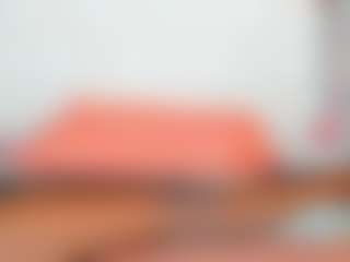 Live cam show with AlmaSaennz - Ebony on Free Soda | colombia