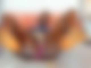 Live cam show with AlmaSaennz - Skinny MILF on slutload