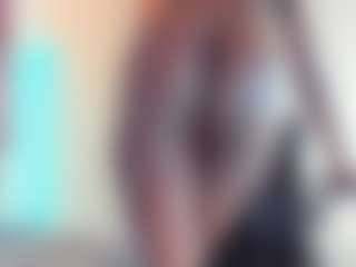 Live cam show with AlmaSaennz - Latina Mature on Camsoda | colombia