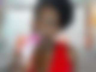 AlmaSaennz's Live Sex Cam Show