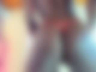 AlmaSaennz's Live Sex Cam Show