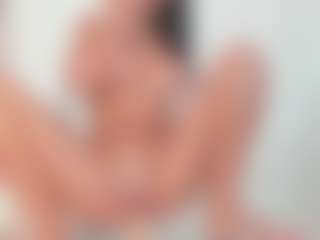 Erikabeee1's Live Sex Cam Show