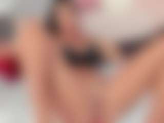 Erikabeee1's Live Sex Cam Show