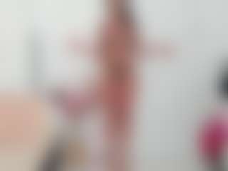 Live cam show with Erikabeee1 - Shaved Pussy on fapnchat