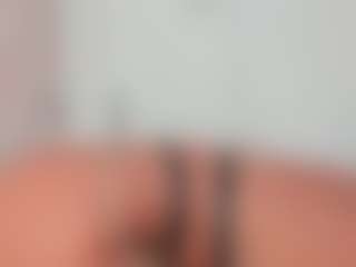 Live cam show with Erikabeee1 - Full Nudity on Dolls Live