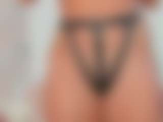 Live cam show with Erikabeee1 - Drinking on slutload