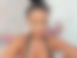 Erikabeee1's Live Sex Cam Show