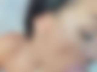 Live cam show with Erikabeee1 - BBW on CamClone