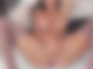 Erikabeee1's Live Sex Cam Show