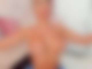 Erikabeee1's Live Sex Cam Show