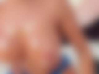 Live cam show with Erikabeee1 - Big Ass Big Tits on Gym Cam Girls