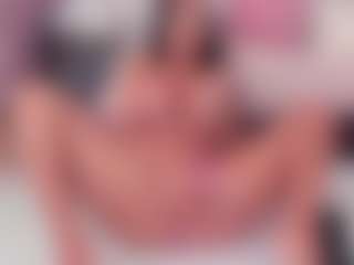 Erikabeee1's Live Sex Cam Show