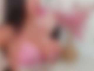 Live cam show with Erikabeee1 - BBW on SmokeAndPoke