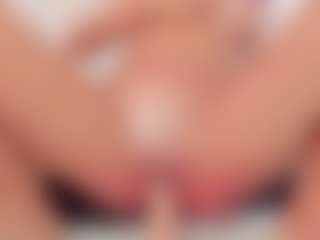 Erikabeee1's Live Sex Cam Show