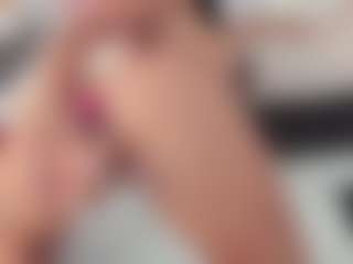 Erikabeee1's Live Sex Cam Show