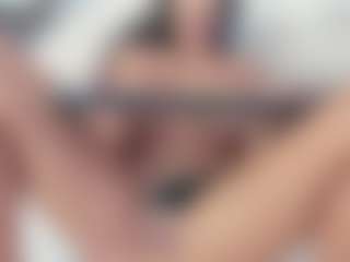 Cam Show en direct de Erikabeee1