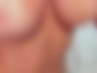 Erikabeee1's Live Sex Cam Show