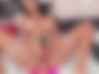 Erikabeee1's Live Sex Cam Show